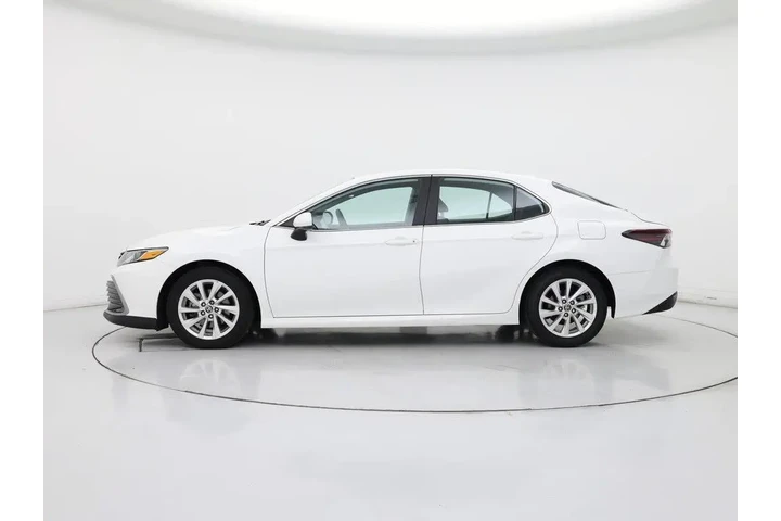 $23998 : Toyota Camry 2021 LE 4dr Sed image 3