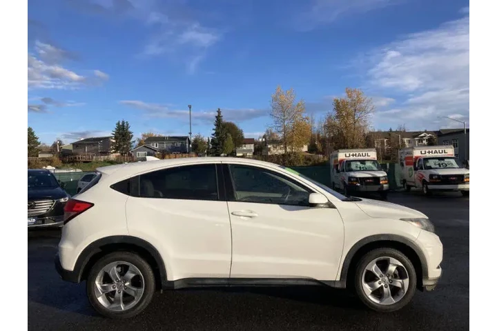 $18999 : 2018 HR-V LX image 5