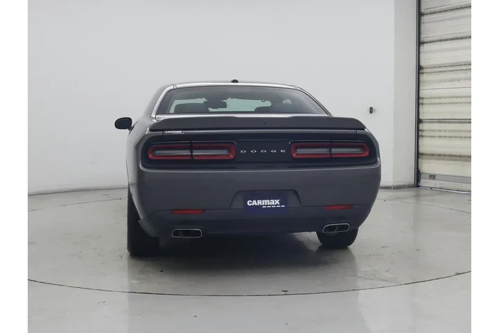 $18998 : Dodge Challenger 2018 SXT 2d image 6