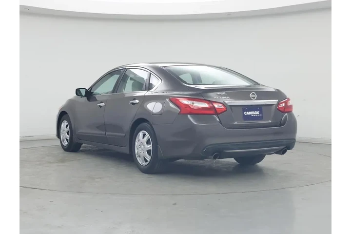 $14599 : Nissan Altima 2016 2.5 S 4dr image 2