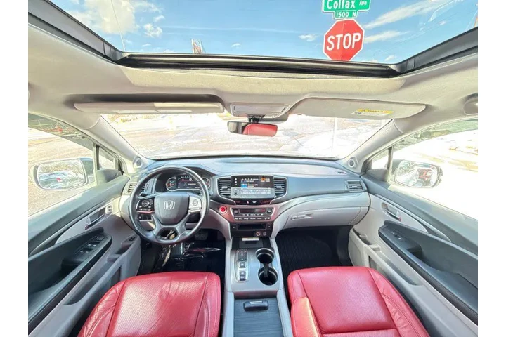 $24995 : 2021 Pilot AWD Special Edition image 7