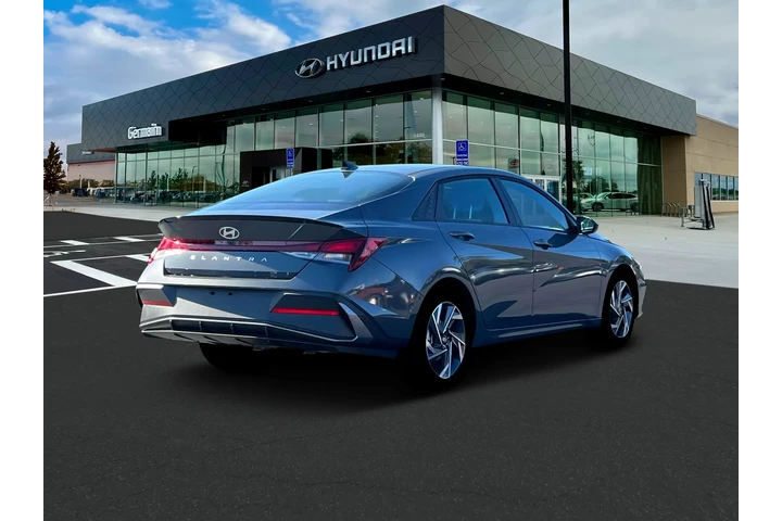 $24014 : Hyundai ELANTRA 2025 SEL Spo image 7