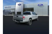 $34555 : Toyota Tacoma 2020 4x4 TRD P thumbnail