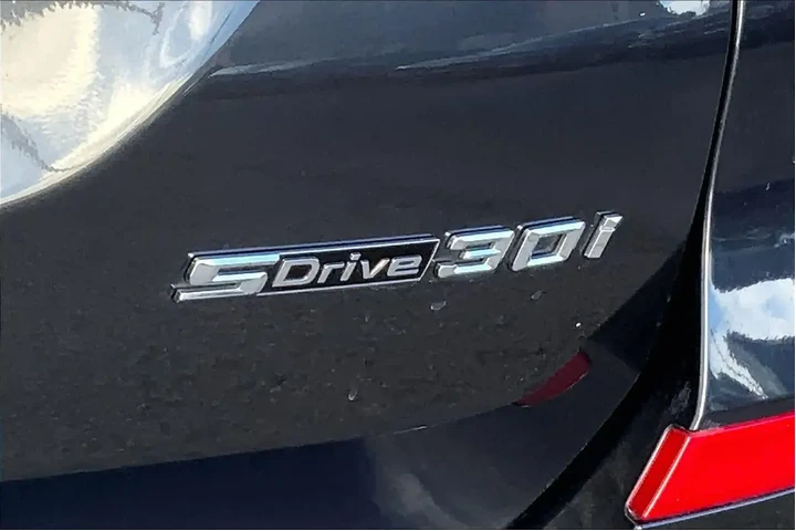 $14015 : BMW X3 2019 sDrive30i 4dr Sp image 9