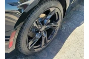 $28990 : Chevrolet Camaro 2023 LT 2dr thumbnail