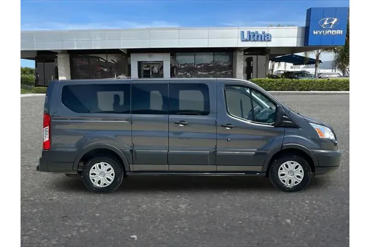 $16899 : Ford Transit 2017 150 XL 3dr image 9