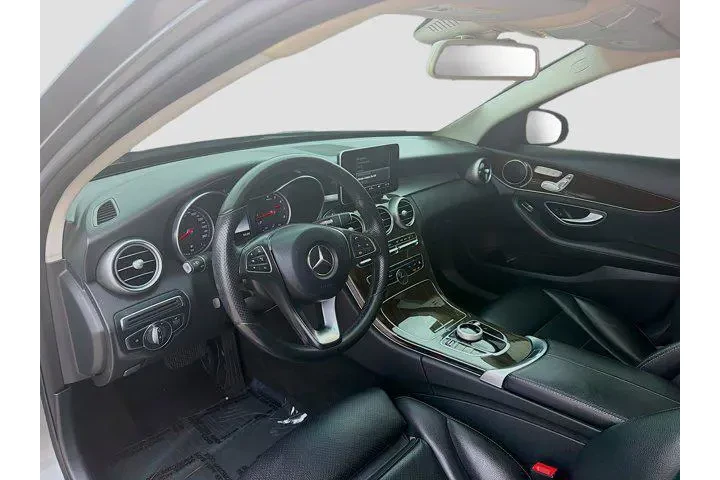 $11312 : Mercedes-Benz C-Class 2017 A image 7