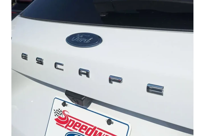 $23991 : Ford Escape 2022 AWD SE 4dr image 8