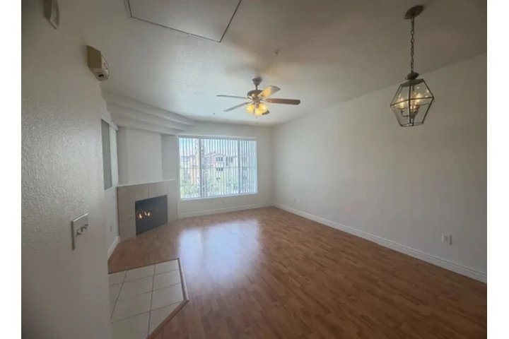 $800 : 1Bed 1 Bath Apt in Las Vegas image 3
