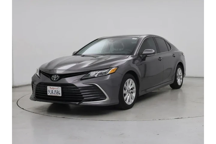 $24998 : Toyota Camry 2024 LE 4dr Sed image 4