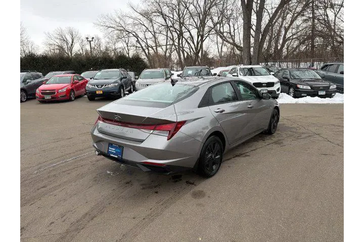 $19000 : Hyundai ELANTRA 2023 SEL 4dr image 2