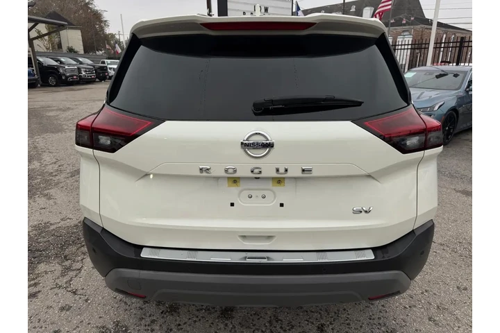 2021 Rogue SV image 5