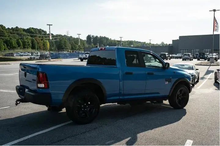 $29888 : Ram 1500 Classic 2021 4x4 SL image 8