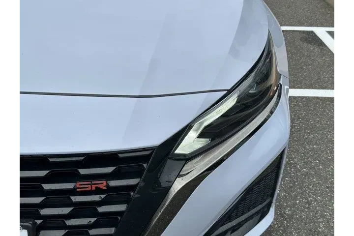 $21779 : Nissan Altima 2024 2.5 SR 4d image 6