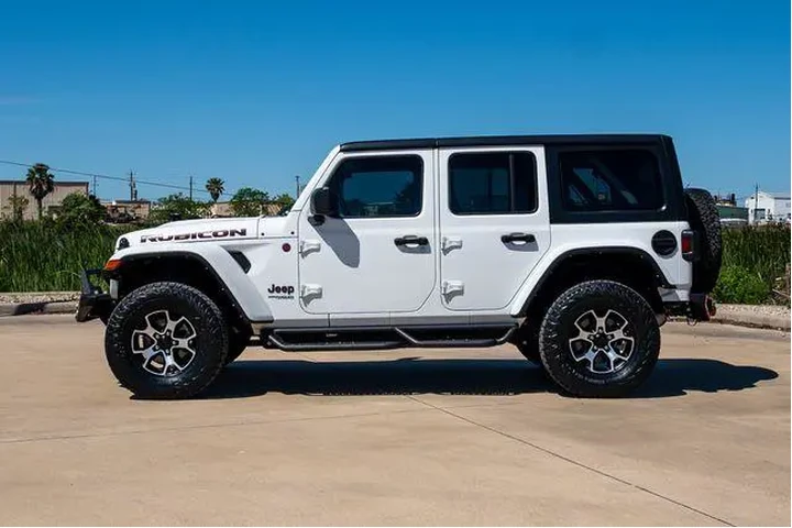 $37098 : Jeep Wrangler Unlimited 2022 image 7