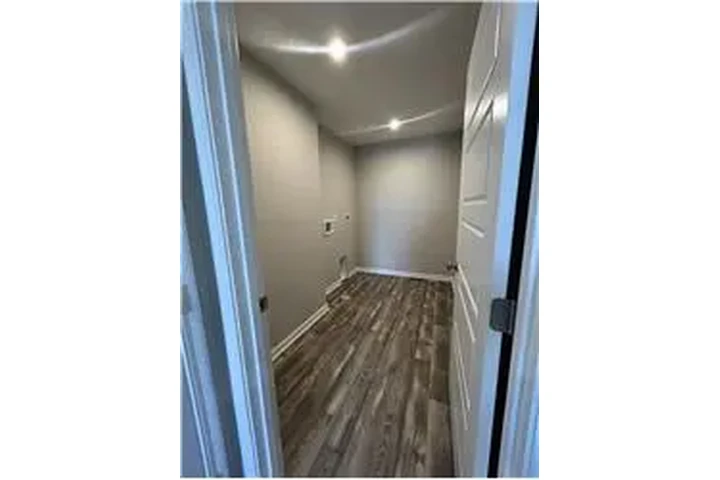 $2695 : Rental property with 3 bedro image 10