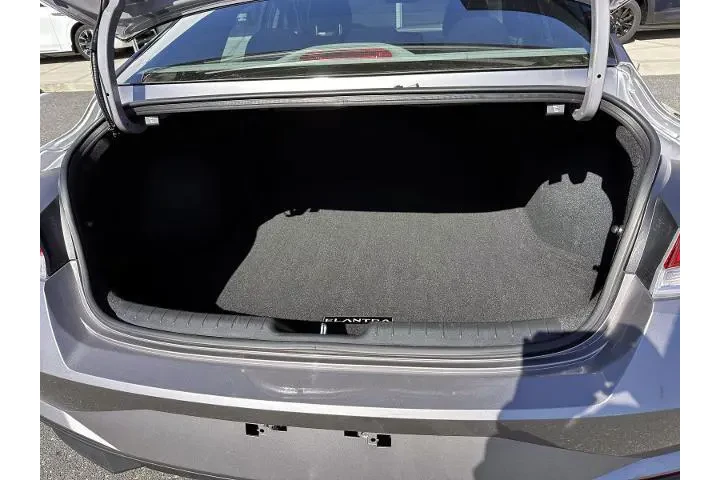 $17999 : Hyundai ELANTRA 2023 SEL 4dr image 7