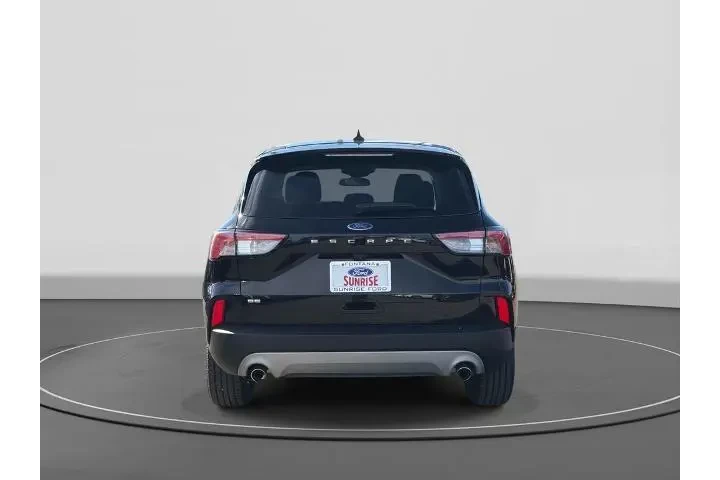 $17900 : Ford Escape 2022 SE 4dr SUV image 6