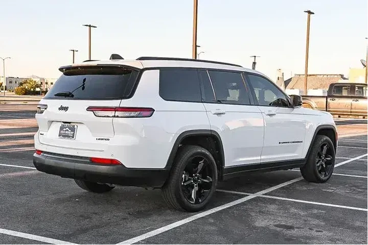 $39788 : Jeep Grand Cherokee L 2025 4 image 9