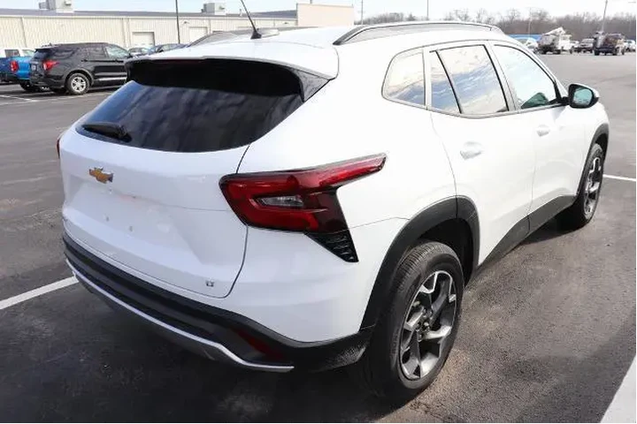 $21500 : Chevrolet Trax 2024 LT 4dr C image 5