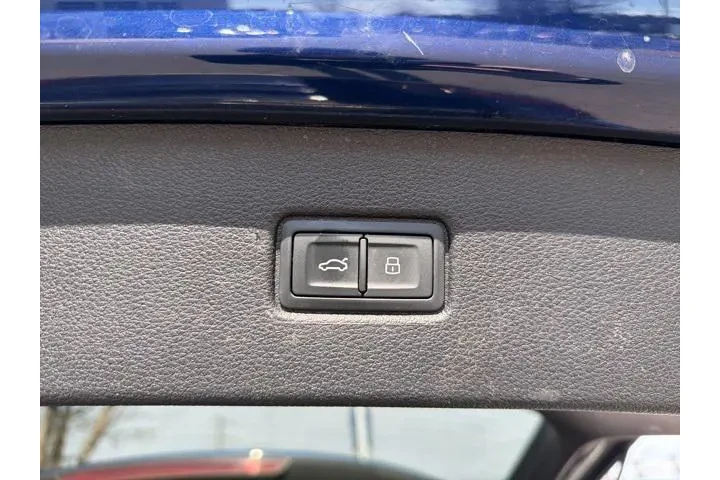 $29985 : Audi Q7 2022 AWD quattro Pre image 8