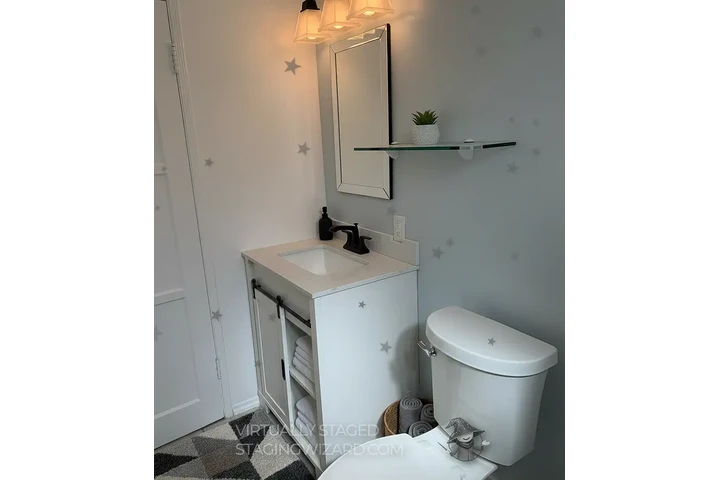 $2972 : Newly renovated, Three-bedroom image 8