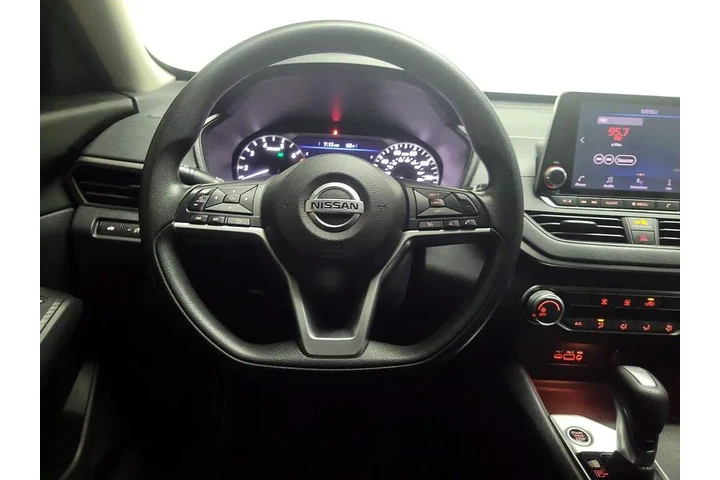 $14998 : Nissan Altima 2020 2.5 S 4dr image 10