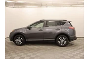 $16999 : Toyota RAV4 2018 LE 4dr SUV thumbnail