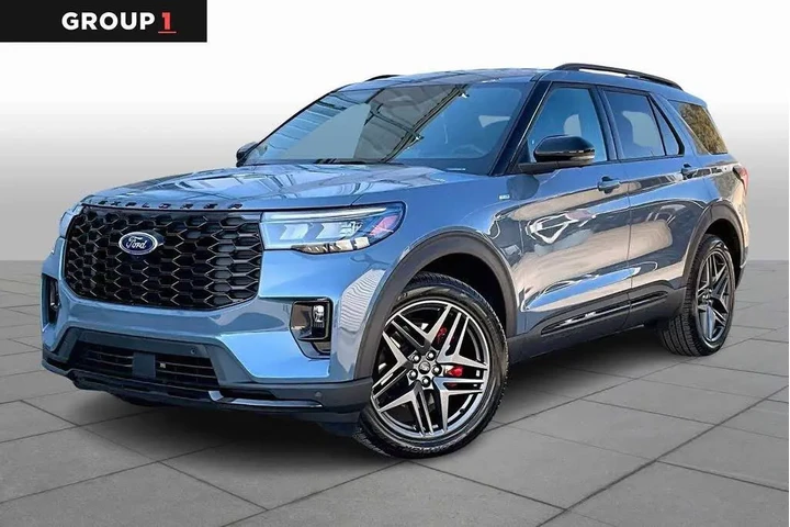 $39984 : Ford Explorer 2025 AWD ST-Li image 1