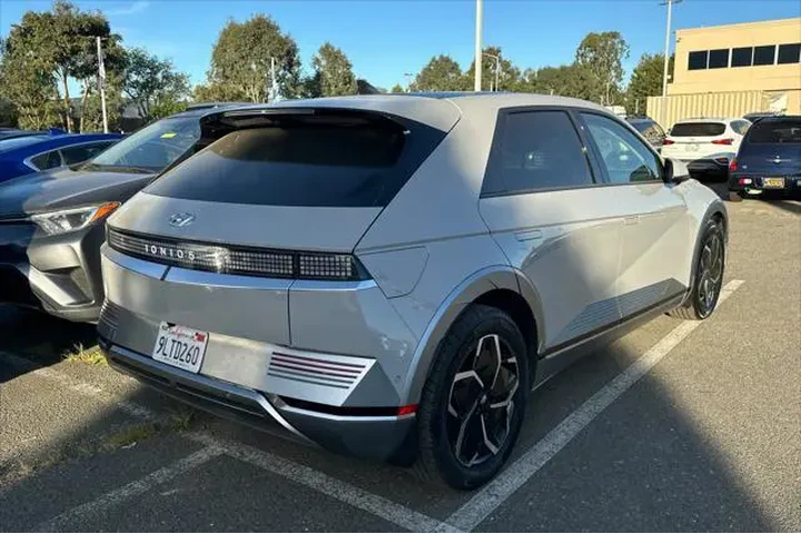 $30990 : Hyundai IONIQ 5 2024 Limited image 5