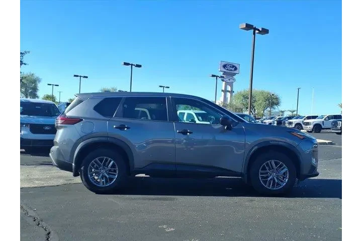 $19059 : Nissan Rogue 2021 AWD S 4dr image 7