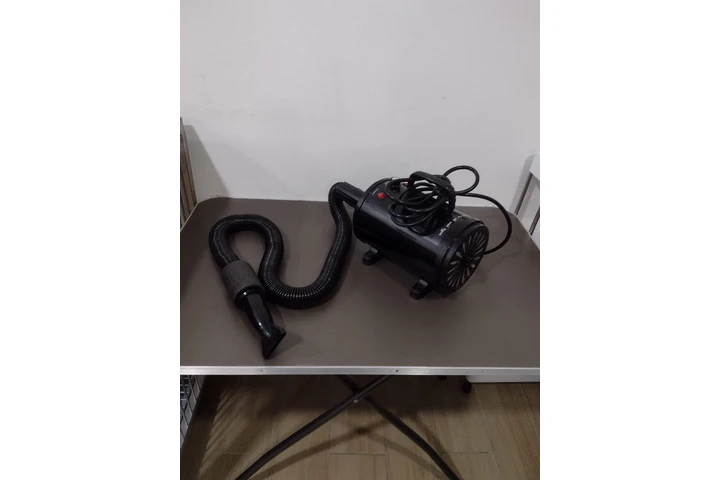 $90 : Traspaso excelente estética ca image 7