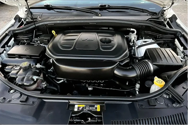 $26549 : Dodge Durango 2021 AWD GT 4d image 10