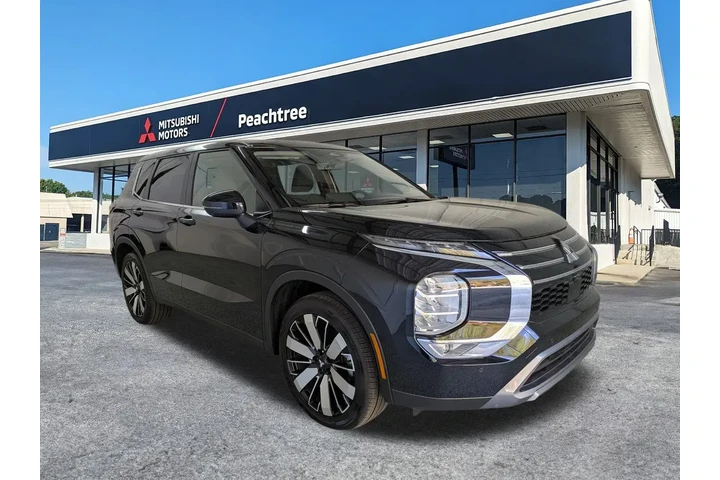 $28797 : Mitsubishi Outlander 2025 SE image 1