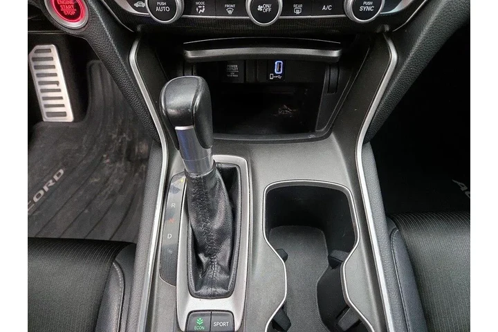 $18998 : Honda Accord 2018 Sport 4dr image 10