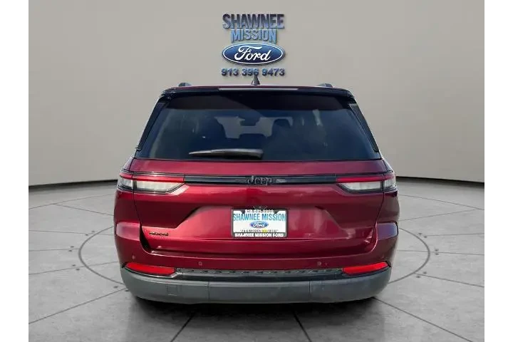 $30736 : Jeep Grand Cherokee 2023 4x4 image 5