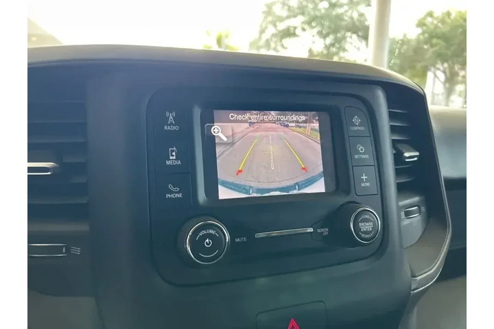 $24500 : Ram 1500 2020 4x2 Tradesman image 9