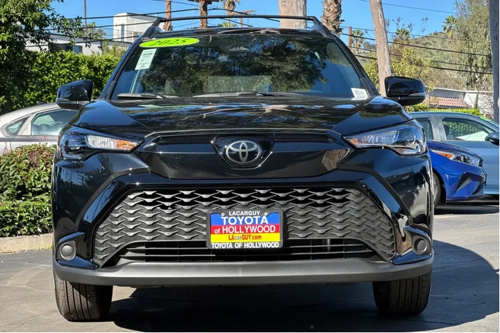 $31315 : Toyota Corolla Cross Hybrid image 9