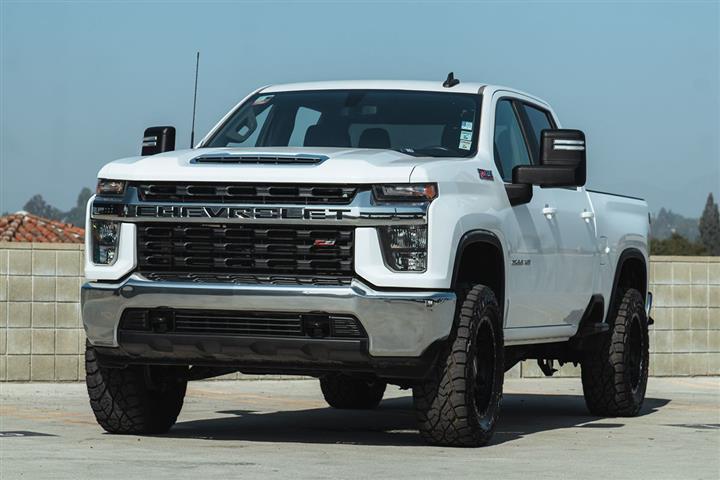 2021 Silverado 2500HD LT image 4