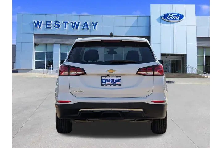 $19987 : Chevrolet Equinox 2024 LT 4d image 5