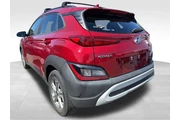 $21121 : Hyundai KONA 2023 AWD SEL 4d thumbnail