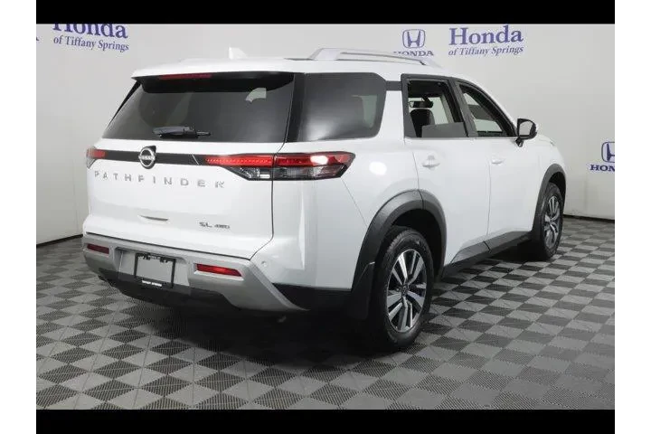 $38875 : Nissan Pathfinder 2025 AWD S image 7