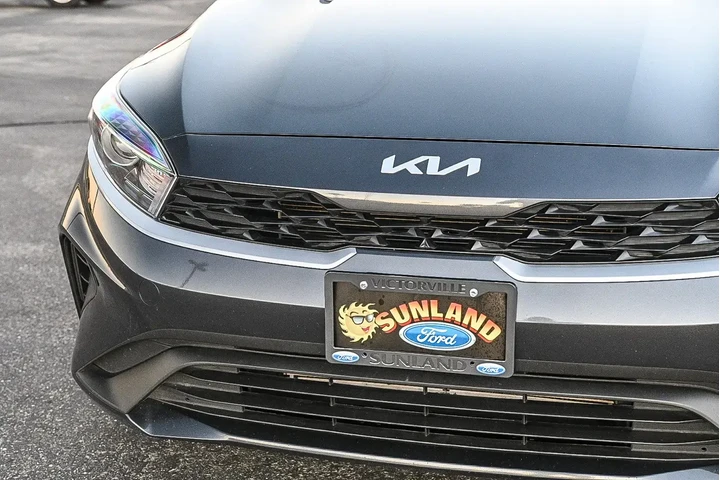 Kia Forte 2023 LXS 4dr Sedan image 5