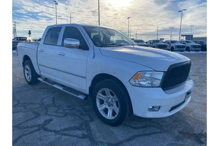 $15990 : Ram 1500 2012 4x4 Laramie Li image 3