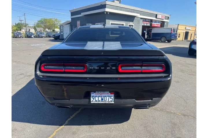 $11498 : 2016 Challenger SXT image 7