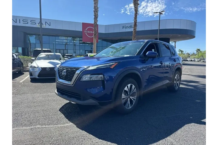 $22649 : Nissan Rogue 2023 SV 4dr Cro image 1