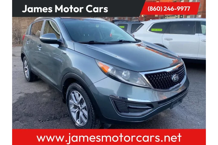 2014 Sportage LX image 1