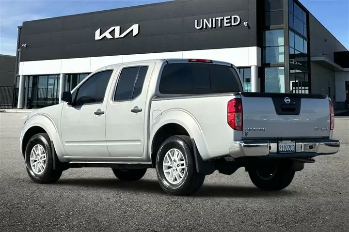 $26998 : Pre-Owned 2021 Frontier SV image 5