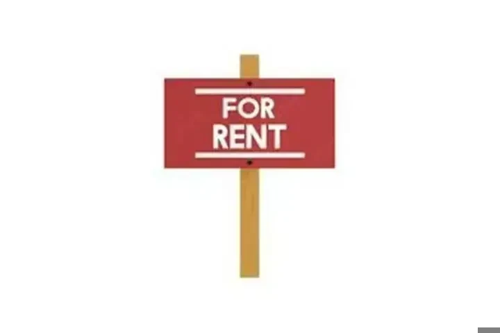 HIGHLAND PARK/ 90065, CUARTO image 1