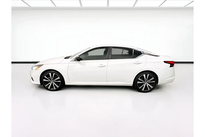$18480 : Nissan Altima 2022 2.5 SR 4d image 9